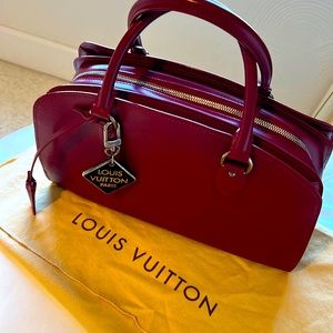 Louis Vuitton Epi bag